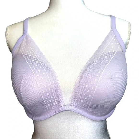 Victoria's Secret Incredible by VS Padded Plunge Bra  Light Lilac 38D NWOT’s - Picture 1 of 10